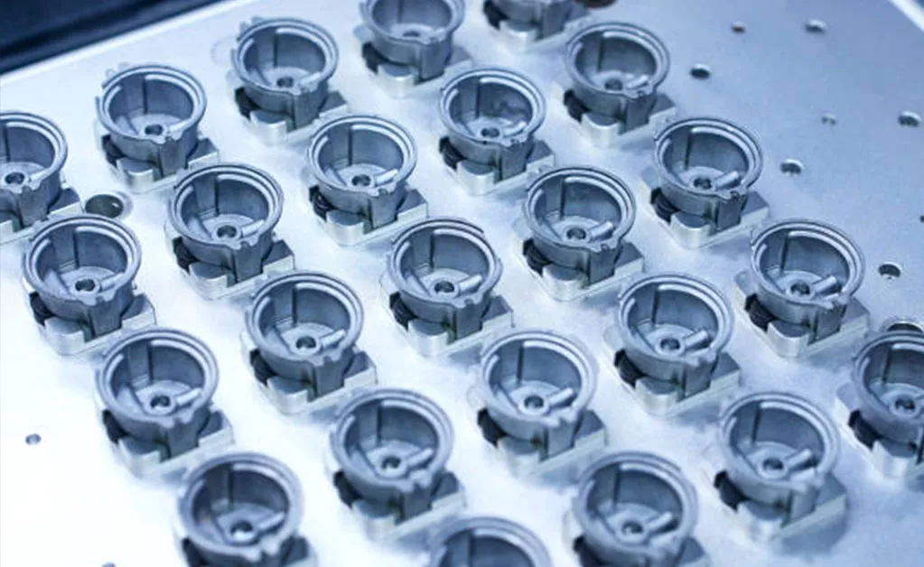 KD Hardware specializes in die casting, offering high-quality metal parts with precision and excellent surface quality. We manage the entire process from mold design to molding, ensuring reliable, efficient solutions for various industries.